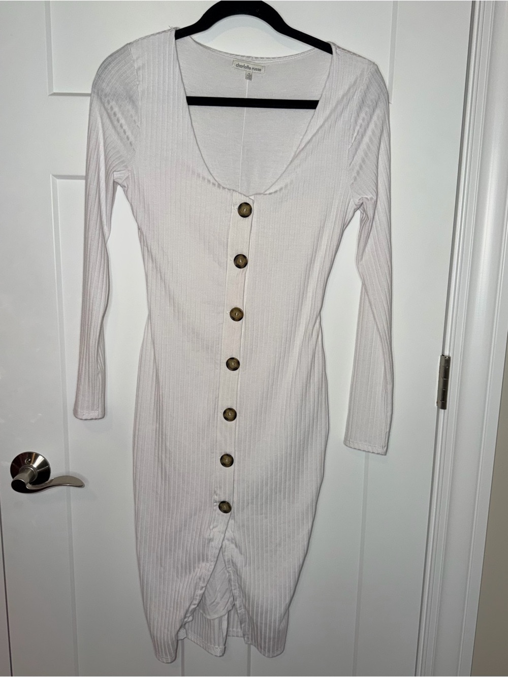 Charlotte Russe White Ribbed Button Front Scoop Neck Long Sleeve Dress
